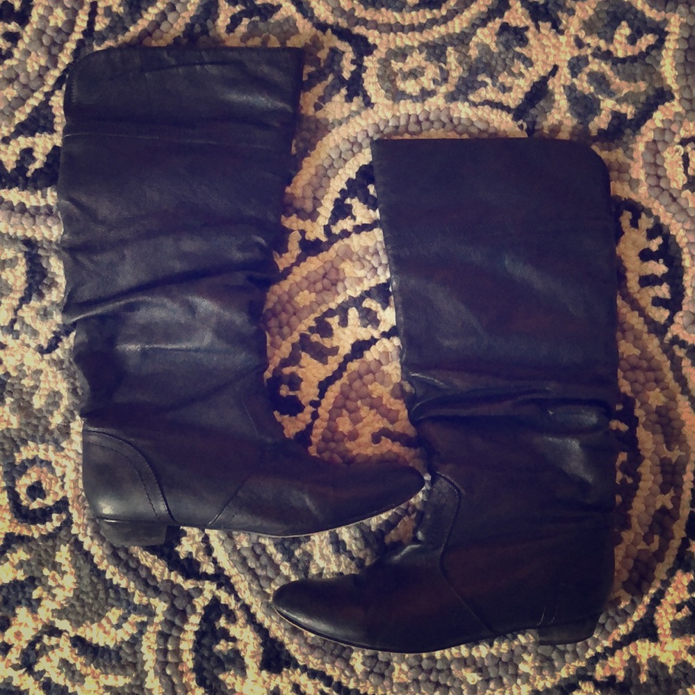 Steve Madden Black Heeled boot